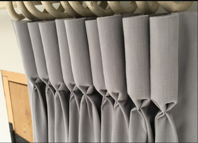 Curtain Type: Goblet Pleat Curtains